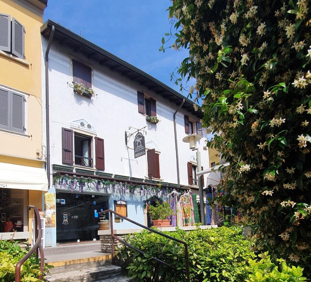 Appartamenti Adriana Sirmione Luaran gambar