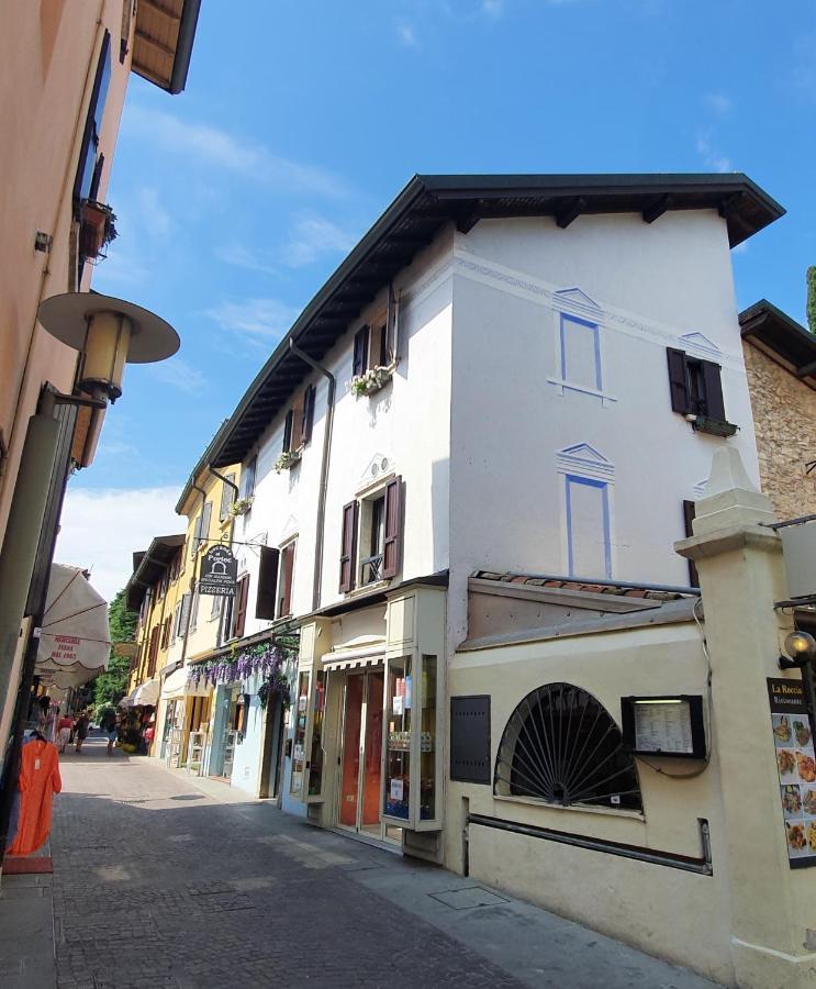 Appartamenti Adriana Sirmione Luaran gambar